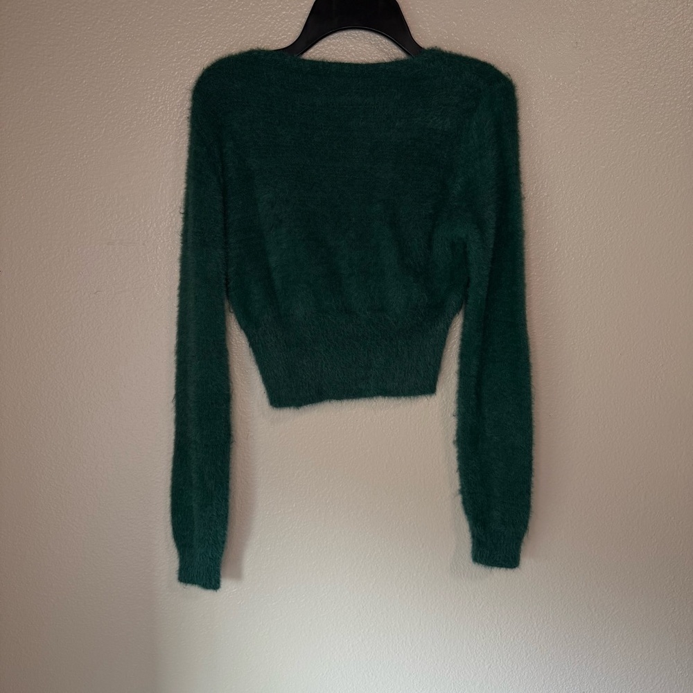 IJOAH Women’s Emerald Green Fuzzy V-Neck Wrap Sweater Top - Sz Small, NWT - Picture 3 of 10